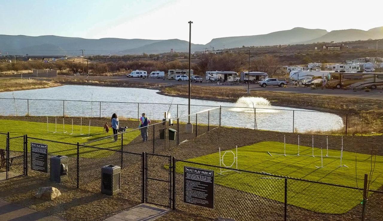 Verde Ranch Rv Resort Camp Verde Eksteriør billede